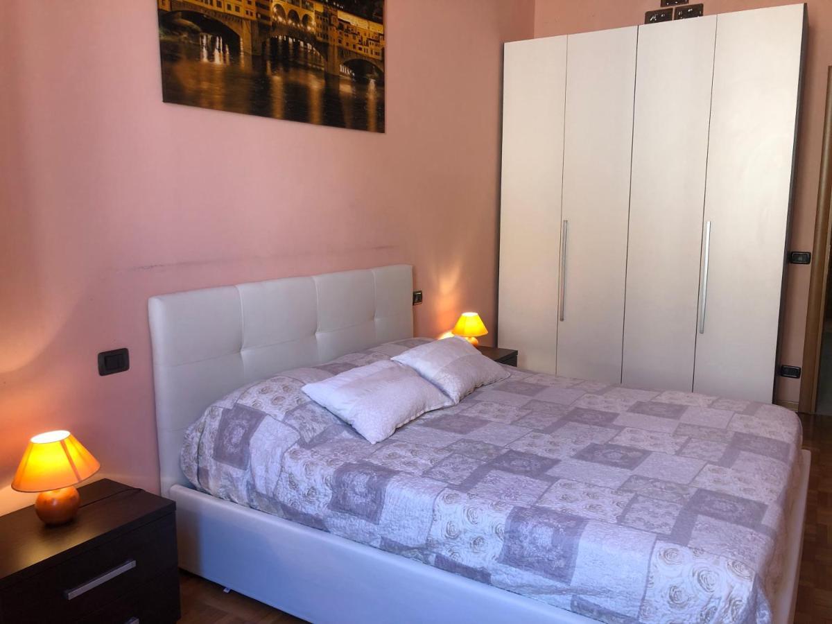 3 Perle All'Accademia Apartments Флоренция Экстерьер фото
